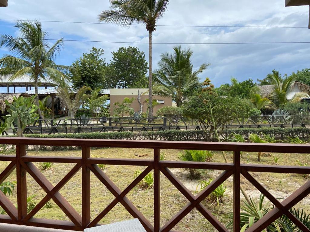 Paradise Island Beach Resort Punta Rucia Exterior foto