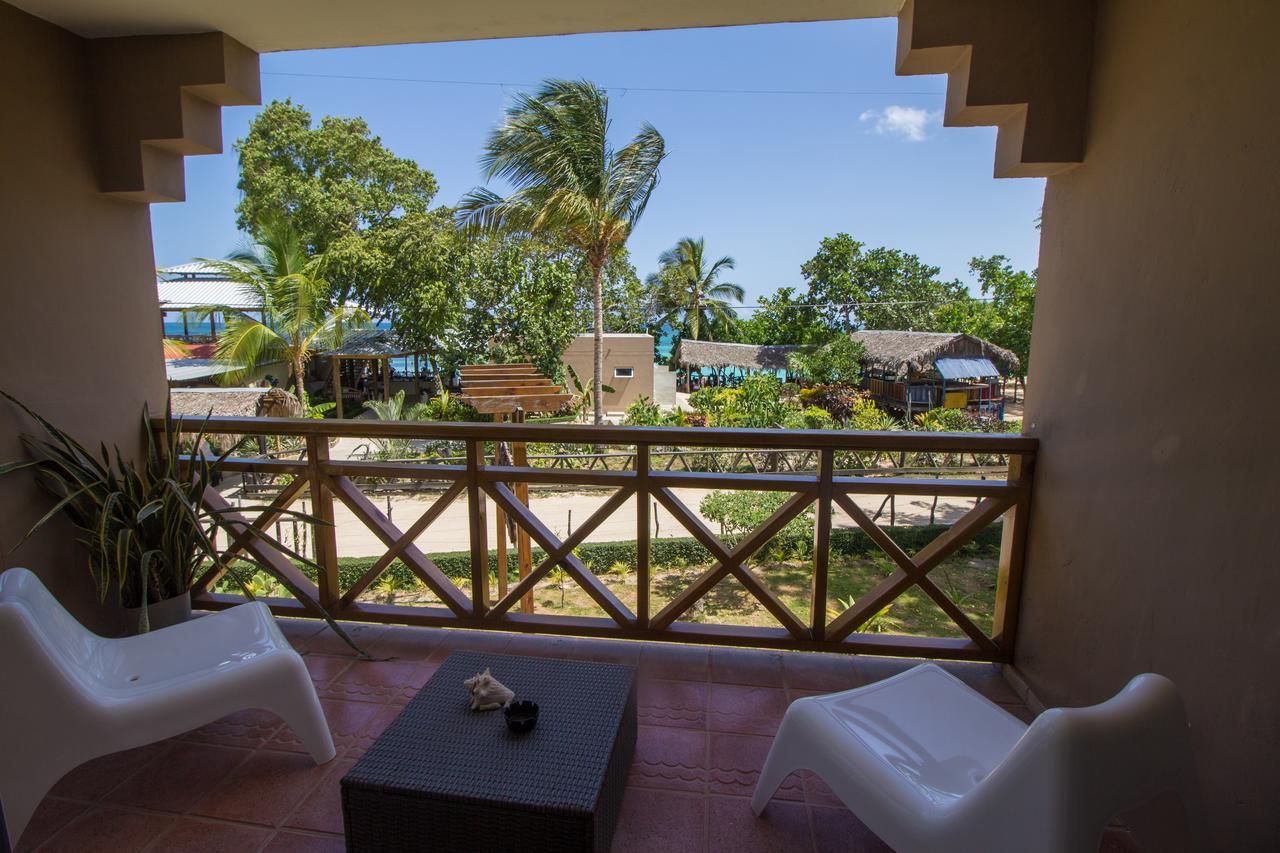 Paradise Island Beach Resort Punta Rucia Exterior foto